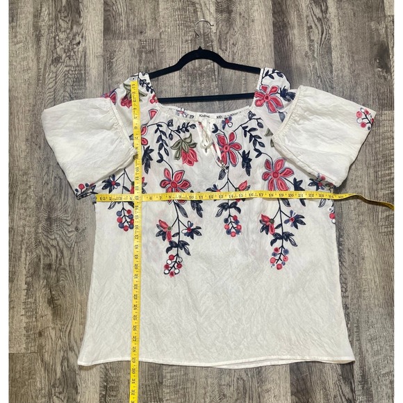 NWT Kindred 2X White Mauve Blue embroidered Floral Blouse Peasant Boho Top Tunic - Picture 9 of 11